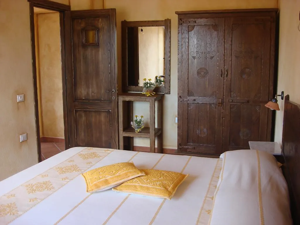 Grazia Deledda Bed and Breakfast Galtellì 0*,  Italien